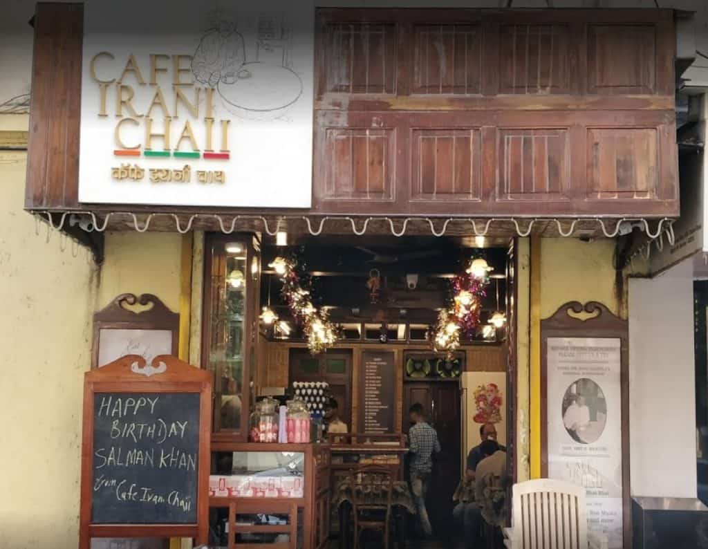 Cafe Irani Chaii
12 Historic Irani Cafés that will Captivate your Heart!!!